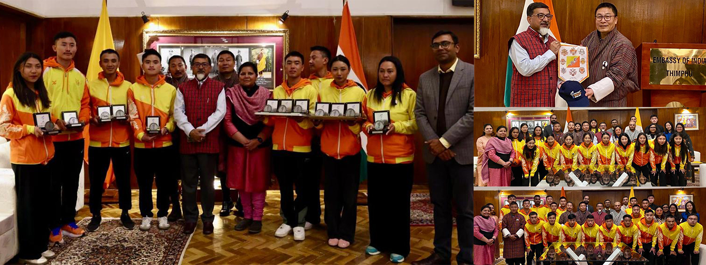  Delighted to welcome Bhutan Kho Kho teams at India House. Amb @SudhakarDalela
& Embassy team interacted with them on their participation in the inaugural Kho Kho Worldcup held in New Delhi. 
Committed to expanding youth exchanges through sports.