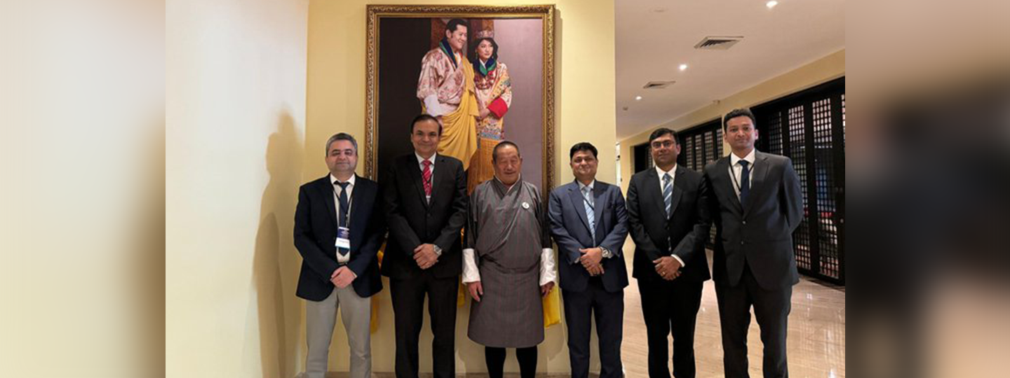  Secretary @mnreindia  Shri Prashant K. Singh called on Hon’ble Minister of Energy & Natural Resources Lyonpo Gem Tshering. Productive discussion on expanding India-Bhutan ties in renewable energy sector.
