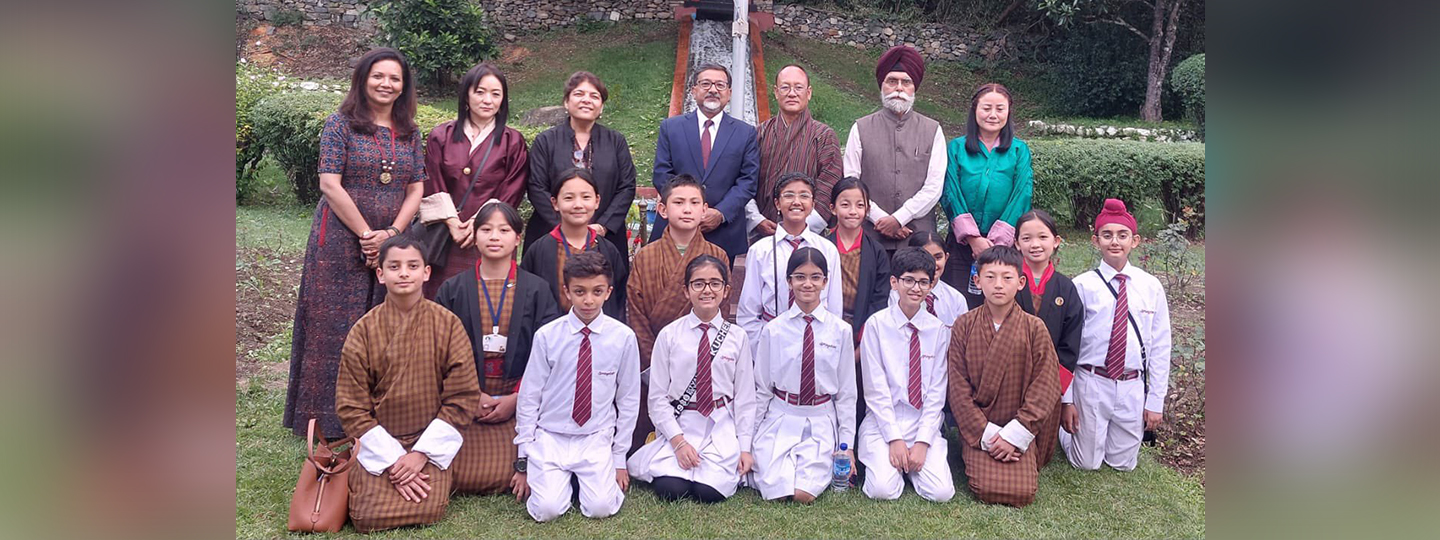  A pleasure to welcome students from Springdales School New Delhi visiting Bhutan under student exchange programme with Rinchen Kuenphen Primary School Thimphu. 

Amb 
@SudhakarDalela
 & Embassy team interacted with students on different facets of Drukyul &  friendship.