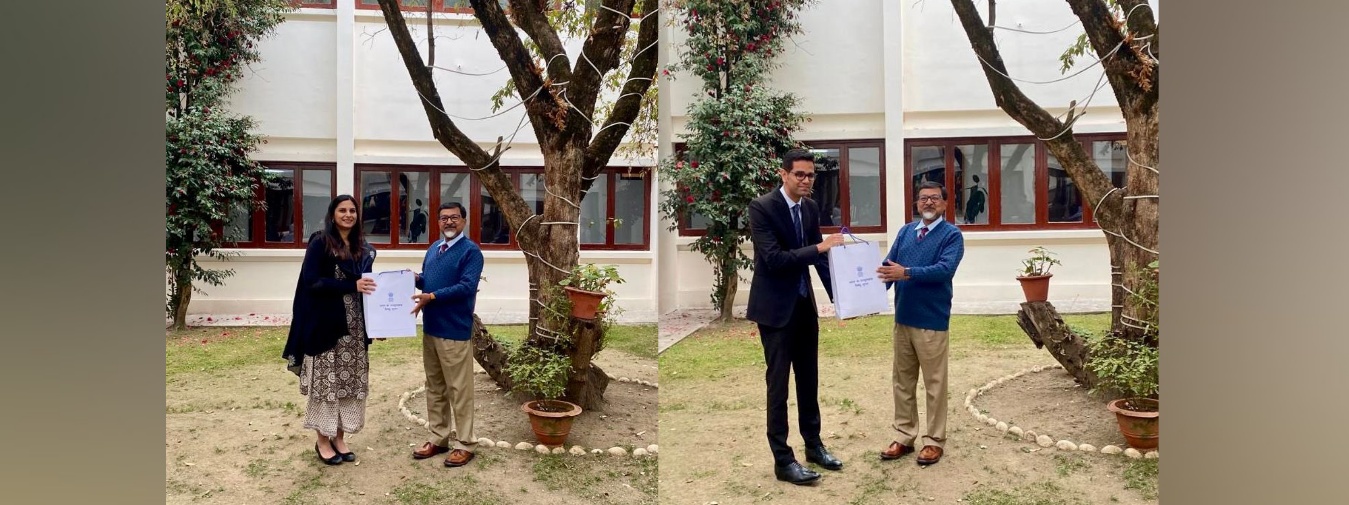  The Embassy family bids farewell to two outstanding officers - Second Secretaries Utkarsh & Megha Arora, who contributed immensely to strengthening Bhutan India partnership. 
Thank you @m3ghaarora & @UtkarshDuggal
 for your contribution & service; all the best in your fresh innings in Delhi