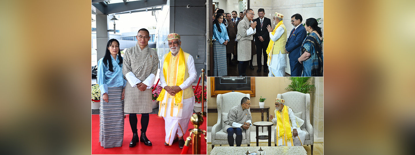  PM @tsheringtobgay of Bhutan arrives in New Delhi on his first overseas visit after assuming office in Jan 2024. Received by MoS @AshwiniKChoubey at the airport. 
The visit of @PMBhutan is in keeping with the exemplary ties of friendship between India & Bhutan